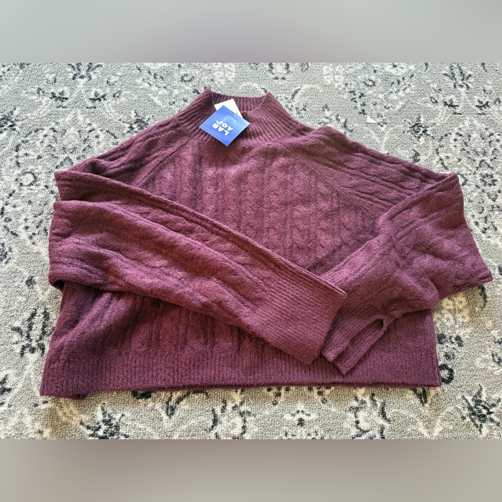 Women's Joylab Mock Neck Cable Knit Sweater Size Medium New